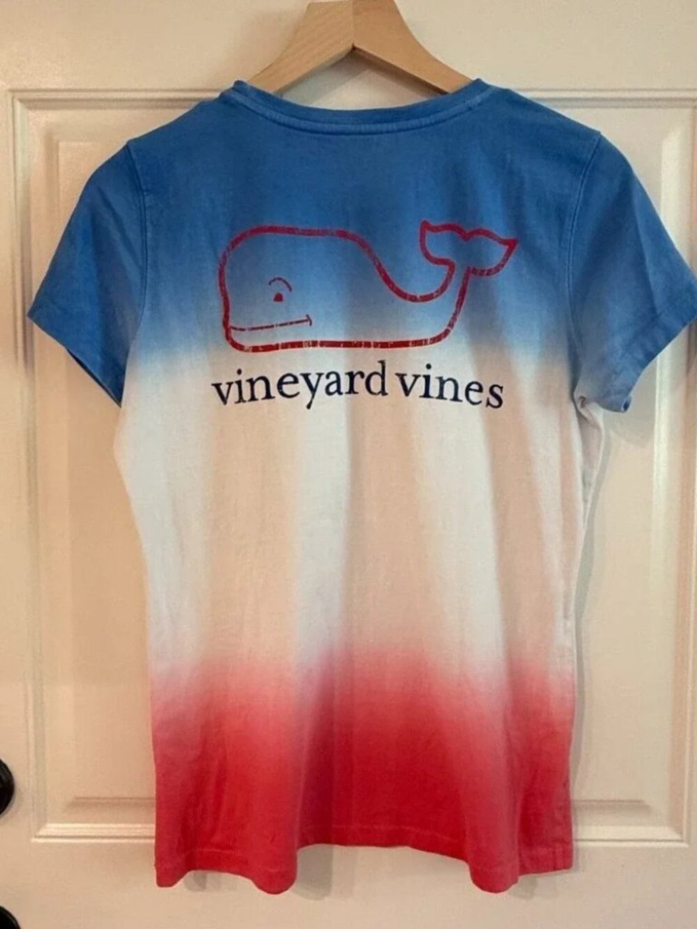 Vineyard Vines t-shirt